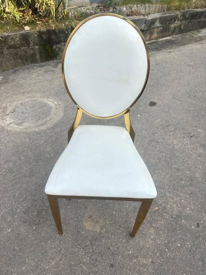 Chaise médaillon